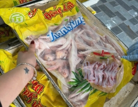 CHÂN GÀ CÓ XƯƠNG THANH TÙNG SIZE 50G UP