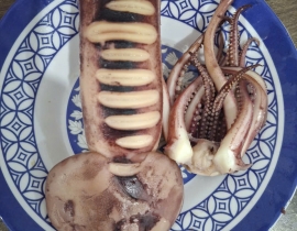 MỰC ỐNG LÀM RUỘT CÒN DA (ĐỎ BỤNG) LÔ NHẬP NGÀY 29/04/2026