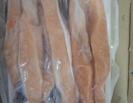 LƯỜN CÁ HỒI 2+ VỈ 300G ĐỦ KG LÔ NHẬP NGÀY 21/05/2026