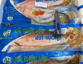 CÁ THÁT LÁT RÚT XƯƠNG SIZE 3 CON  ( BAO XANH DƯƠNG ) 