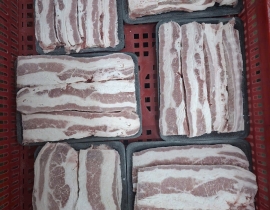 THỊT BA CHỈ BÒ ÚC CẮT 1 CM 
