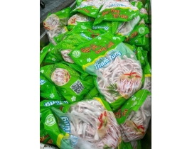 CHÂN GÀ CÓ XƯƠNG THANH TÙNG SIZE 40G UP