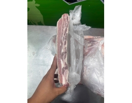 Sườn bò có xương hiệu Triboi Barasil dày thịt mềm